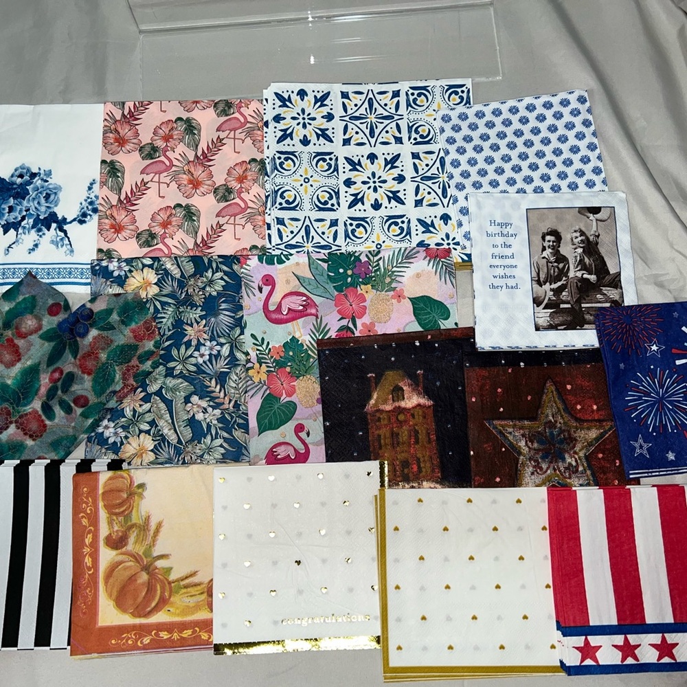 Mixed lot paper napkins for crafting